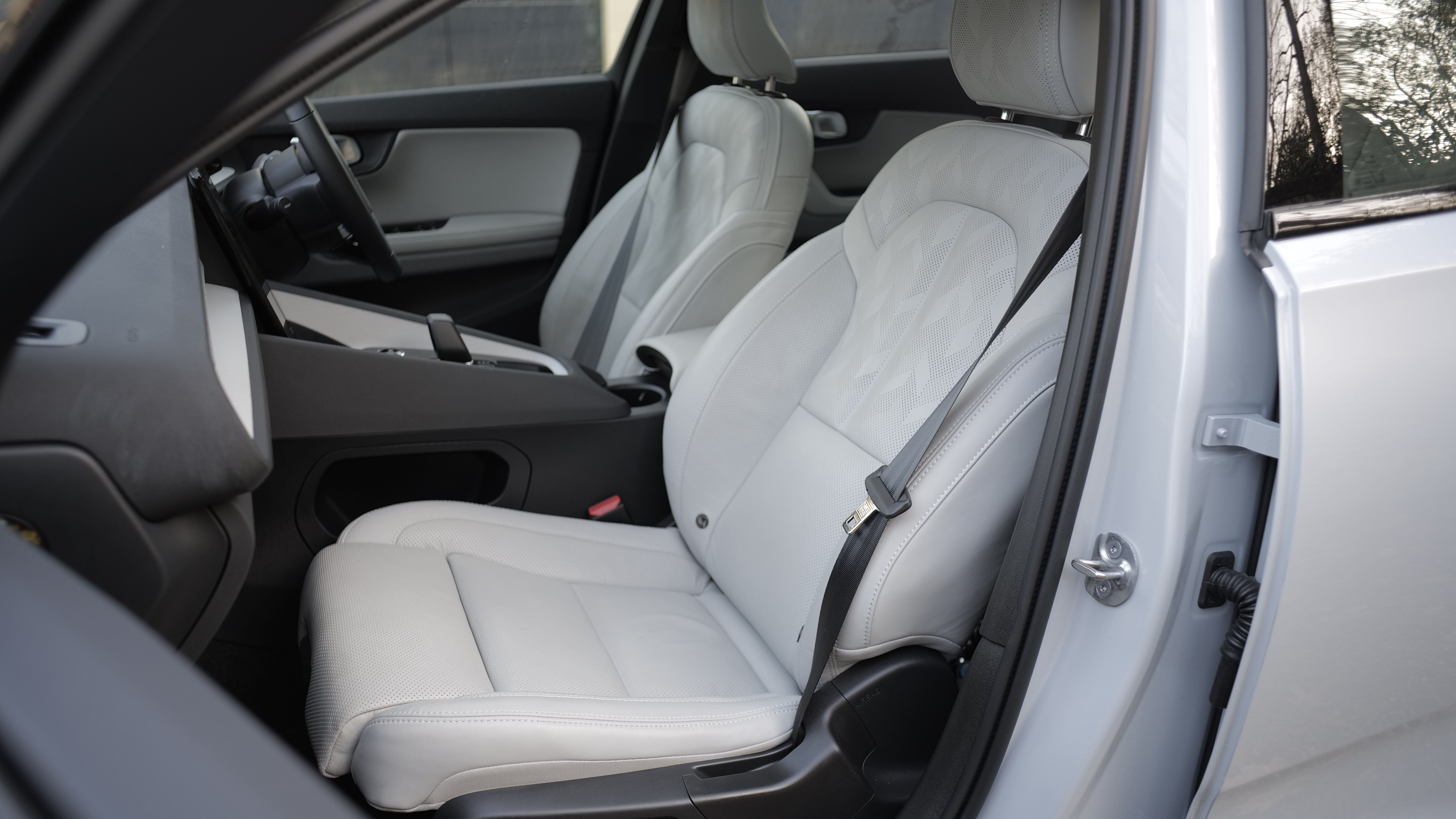 POLESTAR 2 FASTBACK 220kW 82kWh Long Range Single motor Prime 5dr Auto